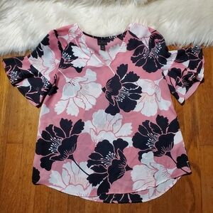Worthington Black and Pink Ruffled Blouse